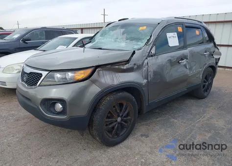 2013 Kia Sorento Lx z USA, uszkodzony, nr VIN 5XYKT3A6XDG423009